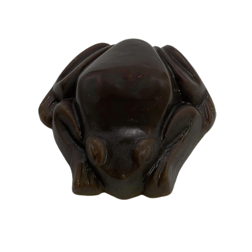 Dark brown frog soap showing discolouration of Bum Bum Fragrance Oil