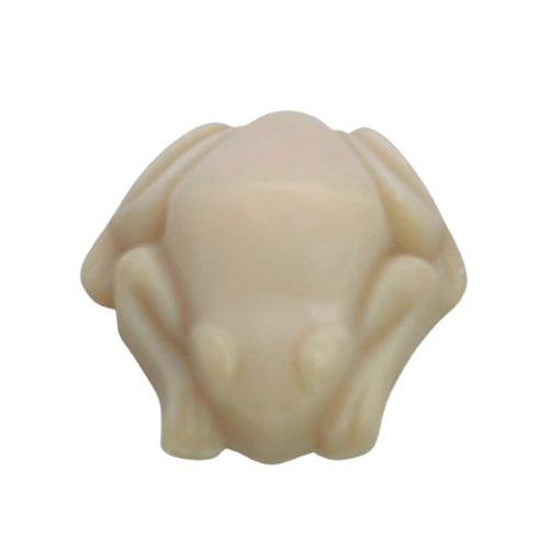 White frog soap showing Mango Sorbet Fragrance Oil does not discolour soap