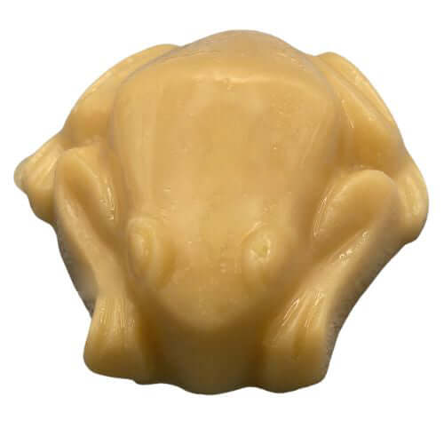 Light brown soap showing discolouration when using Mulberry Muffin Fragrance Oil