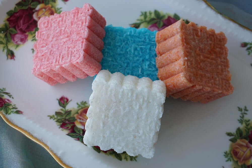 Shampoo Bar Recipe picture of completed shampoo bars