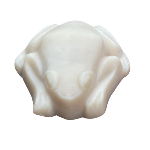 White soap showing Lily of the Valley Fragrance Oil does not discolour