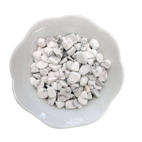 Howlite Crystal Chips – Heirloom Body Care