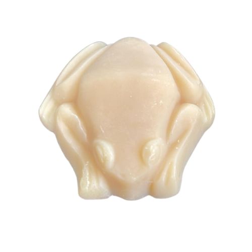 A frog shaped soap showing Love Letter Fragrance Oil does not discolour soap