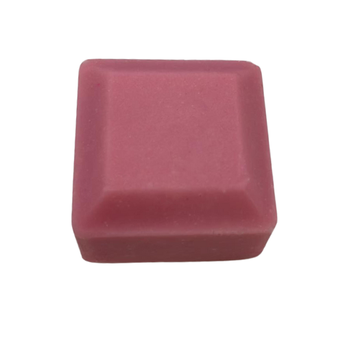 Pink cube showing the colour Rose Gold Mica is in soap