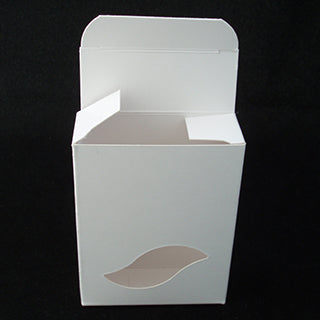 White Soap Box Leaf 7x9x3cm